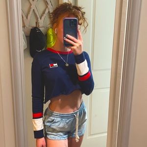 tommy hilfiger crop top